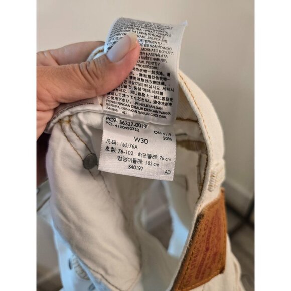 Levi 501 Button Fly Highrise Off White Denim Cutoff Destroyed Shorts  30 - Picture 5 of 6